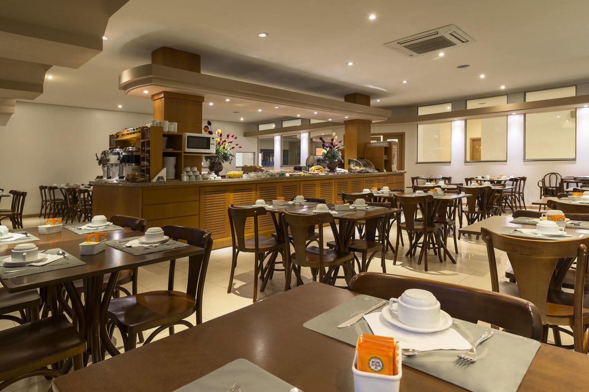 Hotel Laghetto Viale Gramado Buitenkant foto